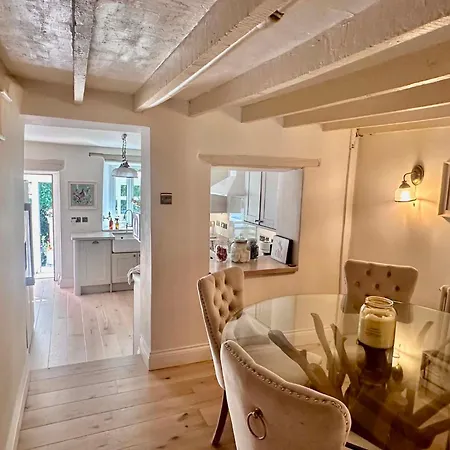 度假居 Rose Cottage, Cosy South District Retreat *