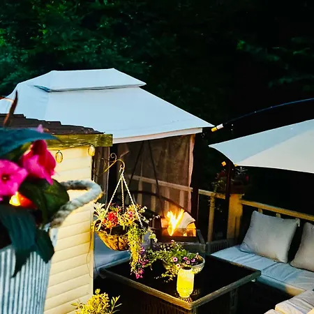 度假居 Rose Cottage, Cosy South District Retreat 阿尔弗斯顿